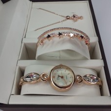 🟢 Женский подарочный набор ювелирные изделий Disu . Кулон, часы, браслет в подарочной упаковке W4