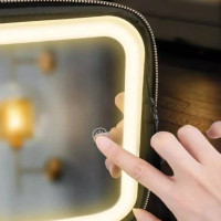 Портативна косметичка-валізка з дзеркалом і LED-підсвіткою